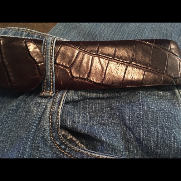 Brown genuine Italian Leather Belt - Picture 4 of 16